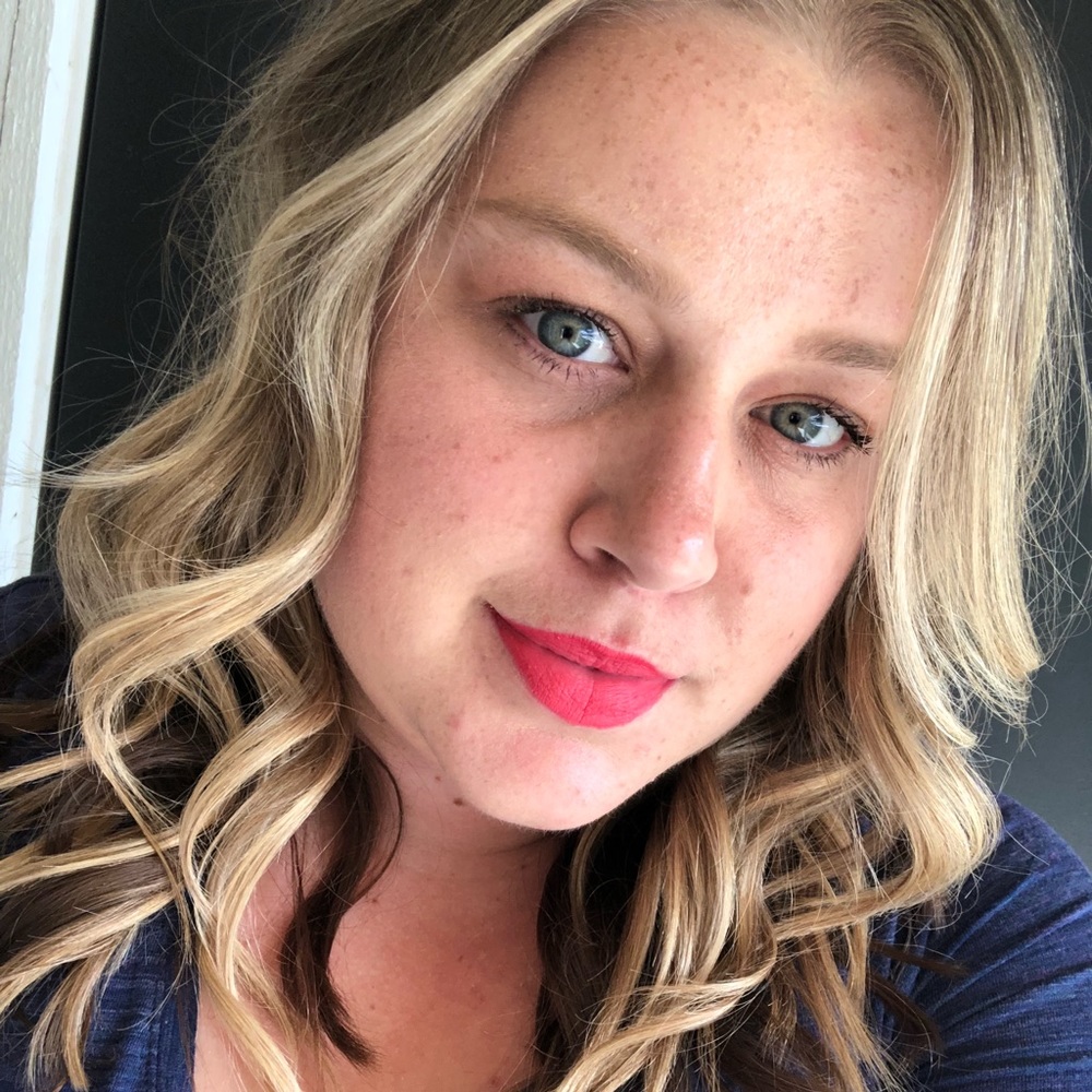 Meet your Posher, Erica